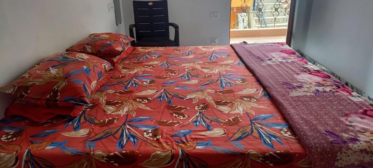 Nidhivan Homestay Vrindāvan Eksteriør bilde