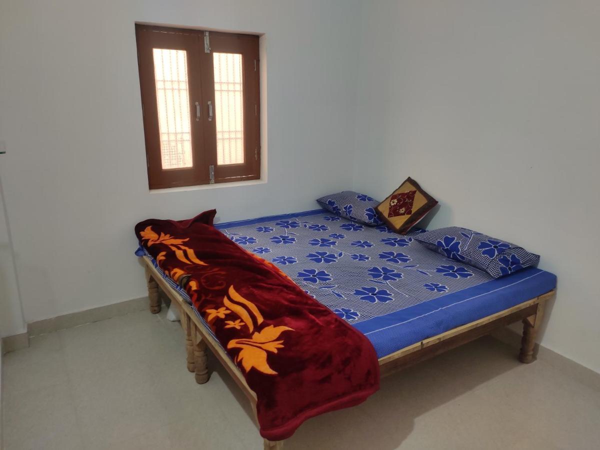Nidhivan Homestay Vrindāvan Eksteriør bilde